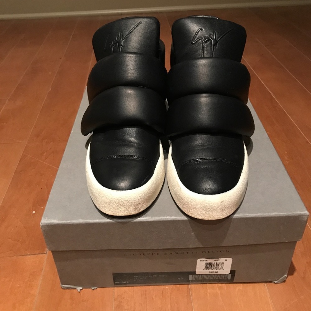 Giuseppe Zanotti sneakers